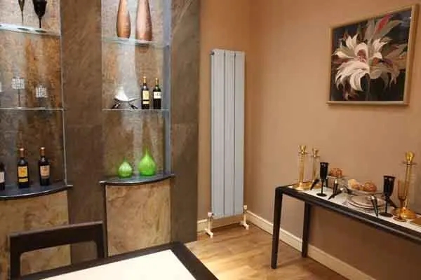 安裝暖氣片 安裝暖氣片